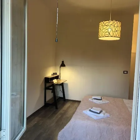 Casa Bravetta - Parking Private דירה