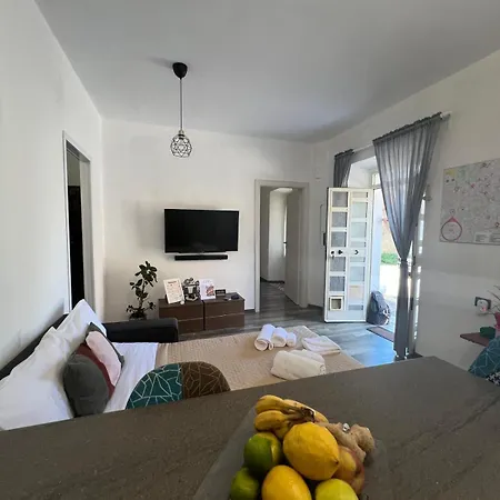 Casa Bravetta - Parking Private דירה